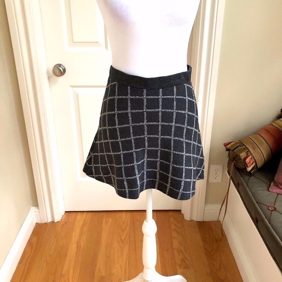 Massimo Dutti Gray Windowpane Pull On Short Skater Skirt (youth 11-12, S/XS) - Picture 1 of 6